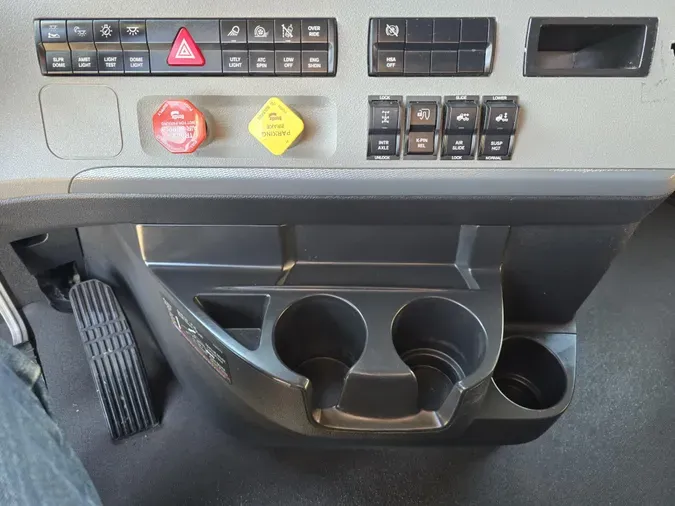 2022 Freightliner Cascadia4d03cd2b120611cd0f73e8f42e93ffc8