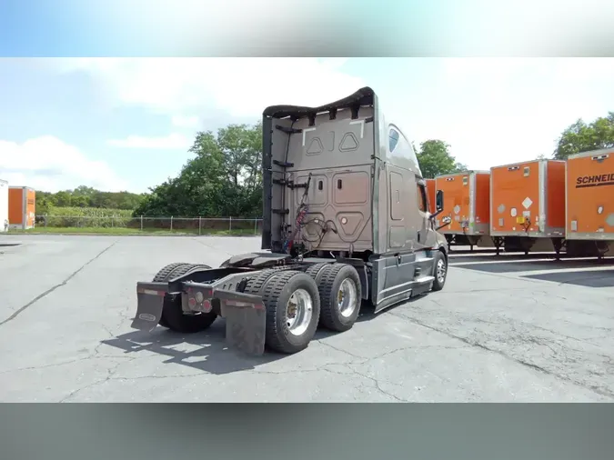 2025 Freightliner Cascadia 1264d0c2e85619468a3b5ec747205aceb85