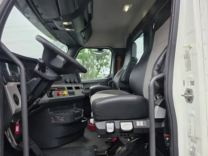 2020 FREIGHTLINER/MERCEDES NEW CASCADIA PX126644d0c7f67aa91ec22e7795c30c82b6ad6