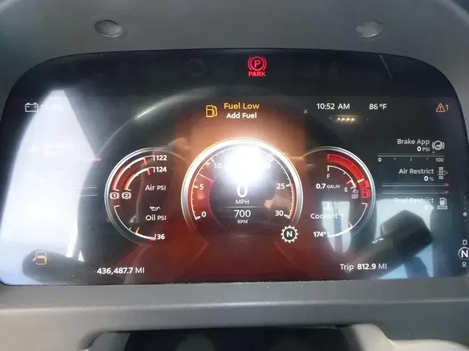 2023 Peterbilt 5674d0dc9874d3ba7d31f532f2ff0c3150c