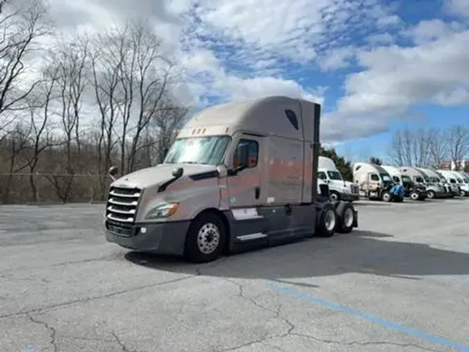 2021 Freightliner Cascadia