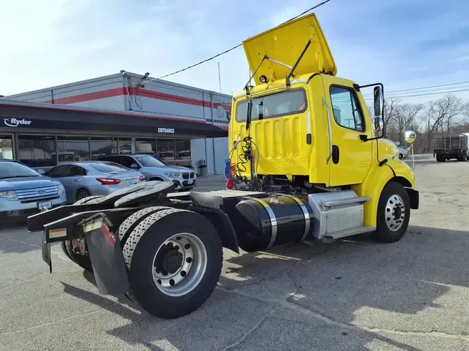 2019 FREIGHTLINER/MERCEDES M2-112