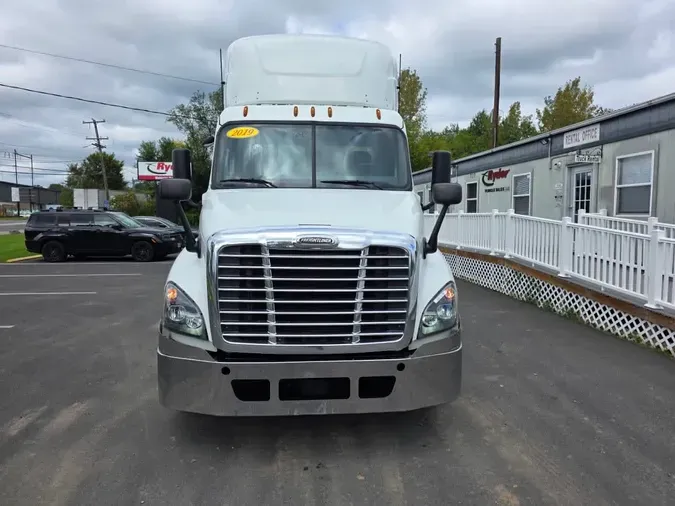 2019 FREIGHTLINER/MERCEDES CASCADIA 1254d14aa19f3bcc5647ab9938e25a8410f