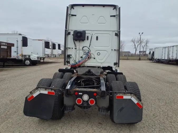 2022 FREIGHTLINER/MERCEDES NEW CASCADIA PX126644d15aa0bc7ad1d8fcf7859e37b0f9668