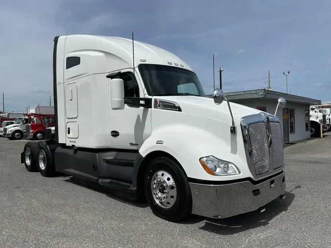 2021 Kenworth T680