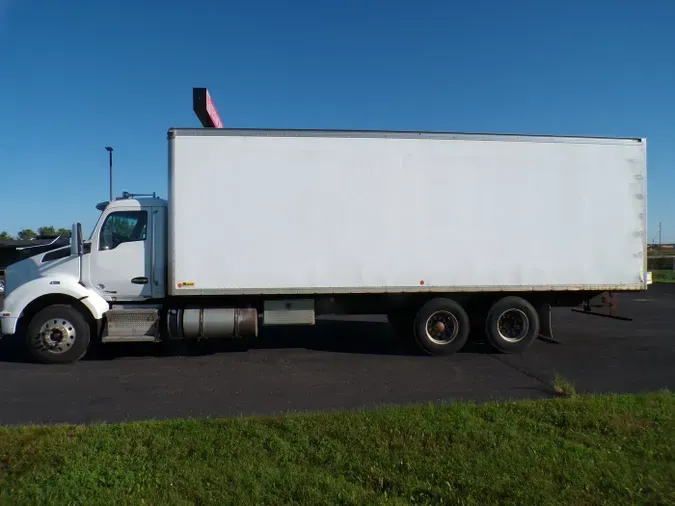 2018 Kenworth T8804d244faab495710475b567795ebf6e29
