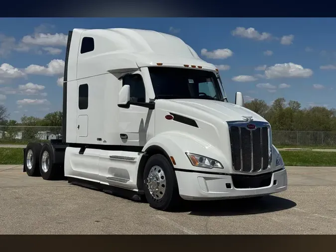 2024 PETERBILT 579