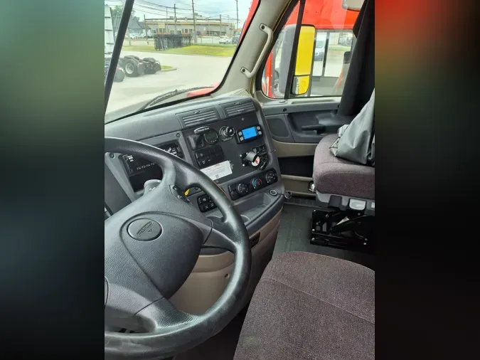 2020 FREIGHTLINER CASCADIA 125