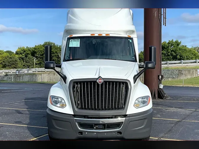 2022 INT LT625 6x4