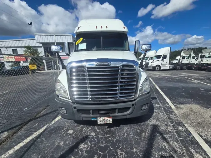 2019 FREIGHTLINER/MERCEDES CASCADIA 125