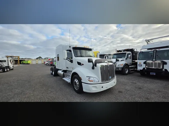 2022 Peterbilt 579