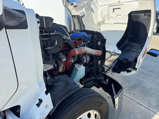 2022 Peterbilt 5794d394a1184b71e8ded086527077c239d