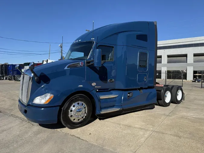 2022 Kenworth T680