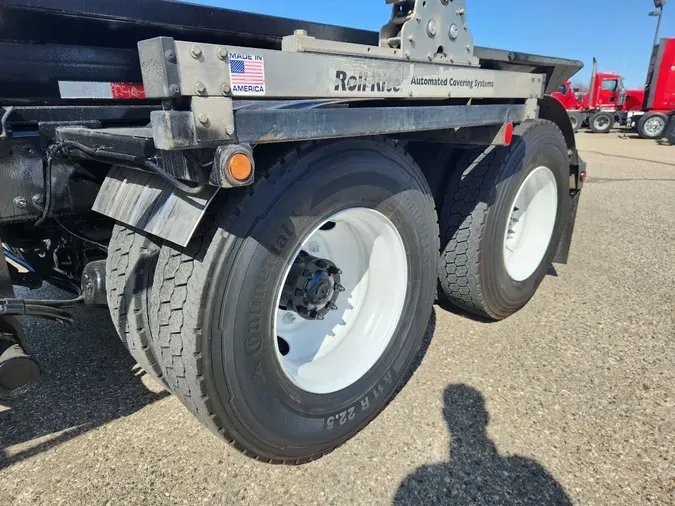 2017 FREIGHTLINER Coronado