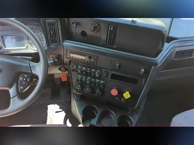 2022 INTERNATIONAL LT625