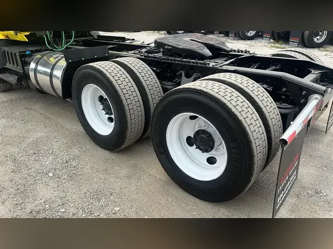 2020 INTERNATIONAL RH613