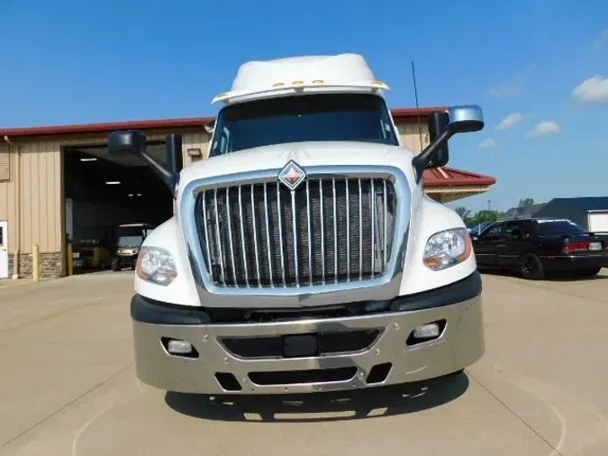 2020 International LT
