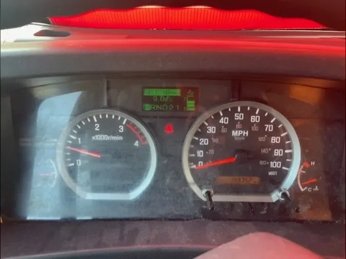 2019 ISUZU NQR