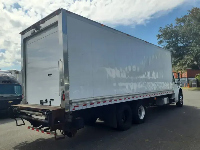 2017 FREIGHTLINER M2 106