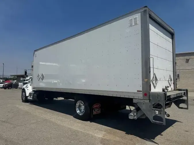 2020 Peterbilt 337