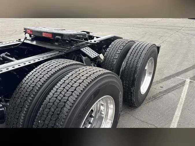 2022 INTERNATIONAL LT