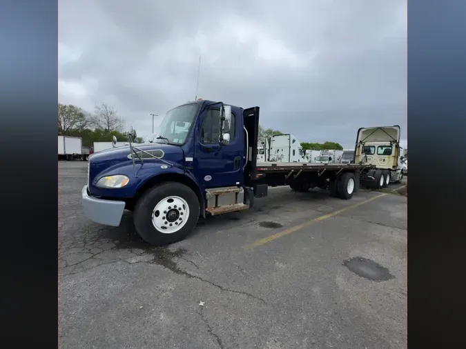 2020 FREIGHTLINER M2 1064d4d64d63177d0729863d4ac7c45842e