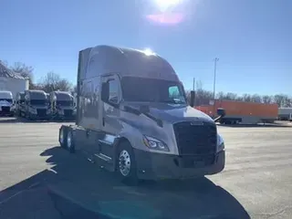 2021 Freightliner Cascadia