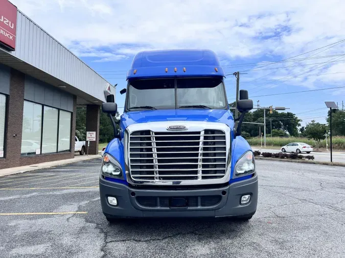 2020 Freightliner Cascadia