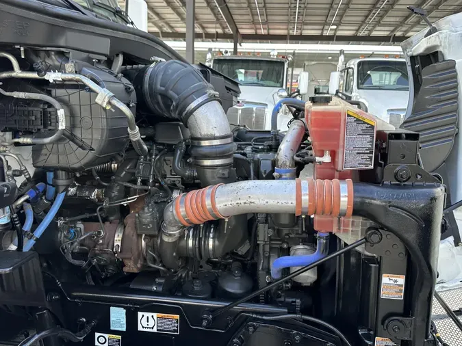 2021 Peterbilt 579