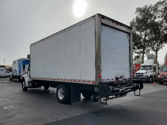 2017 Freightliner M2