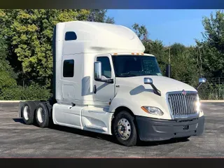2022 INT LT625 6x4