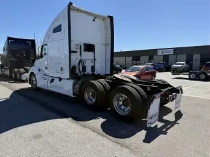 2021 Kenworth T680