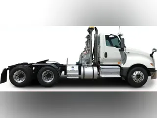 2020 International LT625