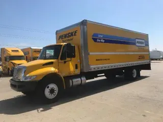 2017 INTERNATIONAL 4300