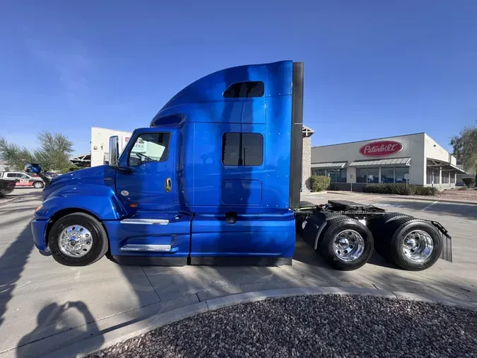 2022 International LT625