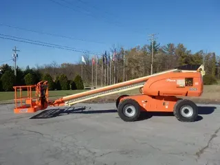 2005 JLG 600S