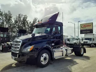 2020 FREIGHTLINER/MERCEDES NEW CASCADIA 126