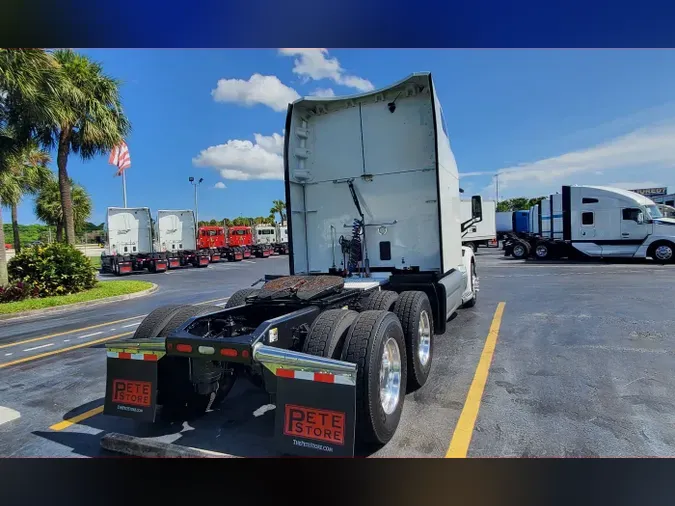 2022 Peterbilt 579