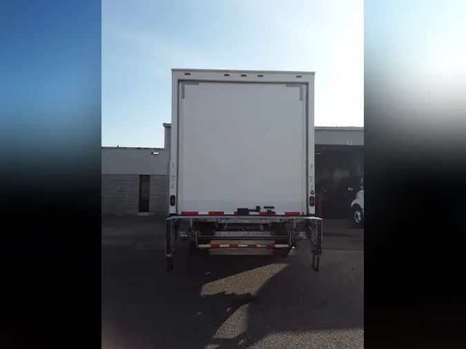 2019 NAVISTAR INTERNATIONAL 4300