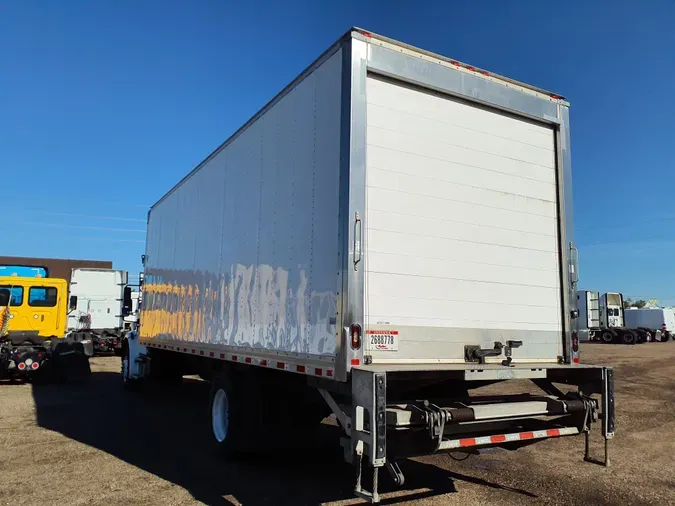 2018 FREIGHTLINER/MERCEDES M2 106