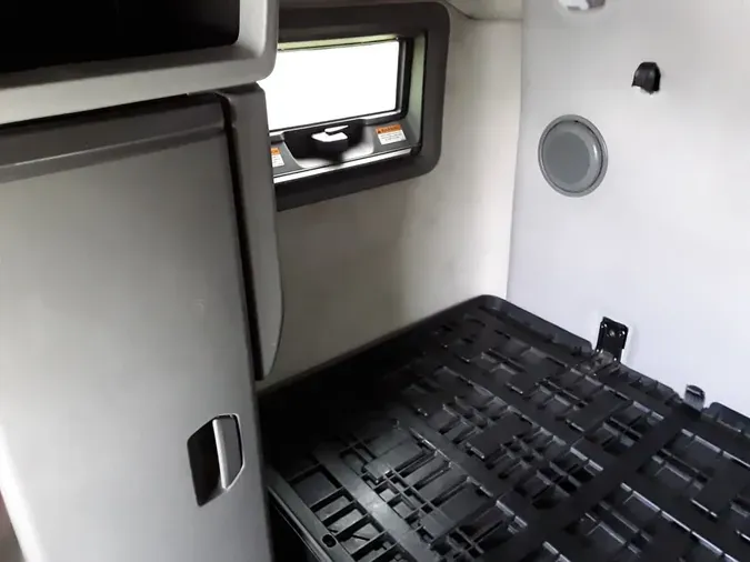 2020 VOLVO VNL64T-760
