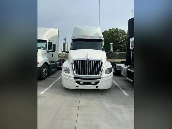 2021 International LT625