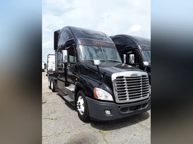 2019 FREIGHTLINER/MERCEDES CASCADIA 125