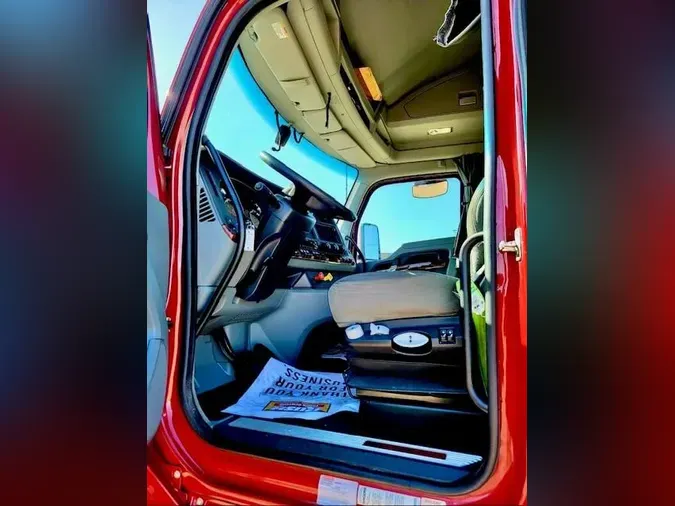 2021 Kenworth T680