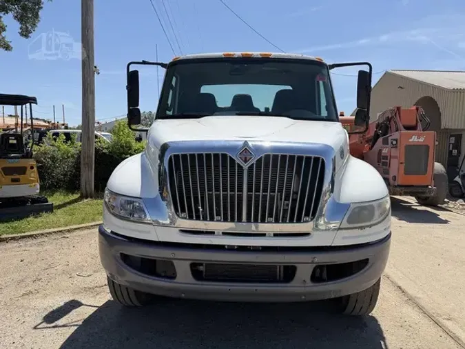 2015 INTERNATIONAL DURASTAR 4300