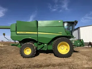 2021 John Deere S760