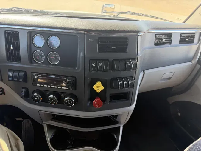 2022 Peterbilt 579
