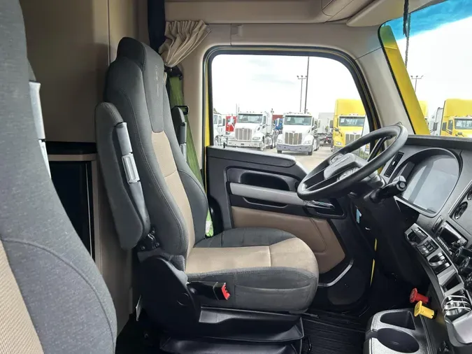 2023 Kenworth T680