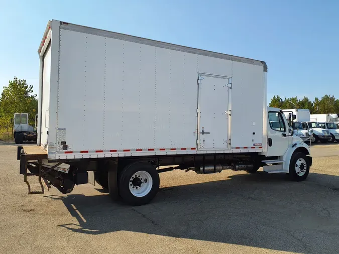 2017 FREIGHTLINER/MERCEDES M2 106