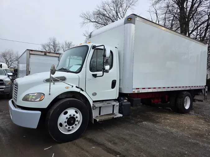 2017 FREIGHTLINER/MERCEDES M2 1064d82d8fdf5d80fe69cbaefa193f472a4